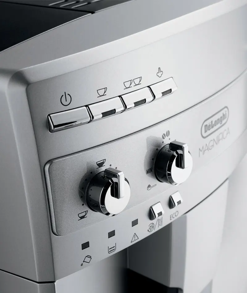 De-Longhi-Magnifica-ESAM-03.120.S---2