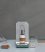 Smeg Macchina da Caffè automatica con sistema latte, verde smeraldo – BCC13EGMEU - immagine 6